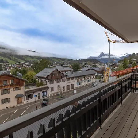 Au Centre De Daire Megève